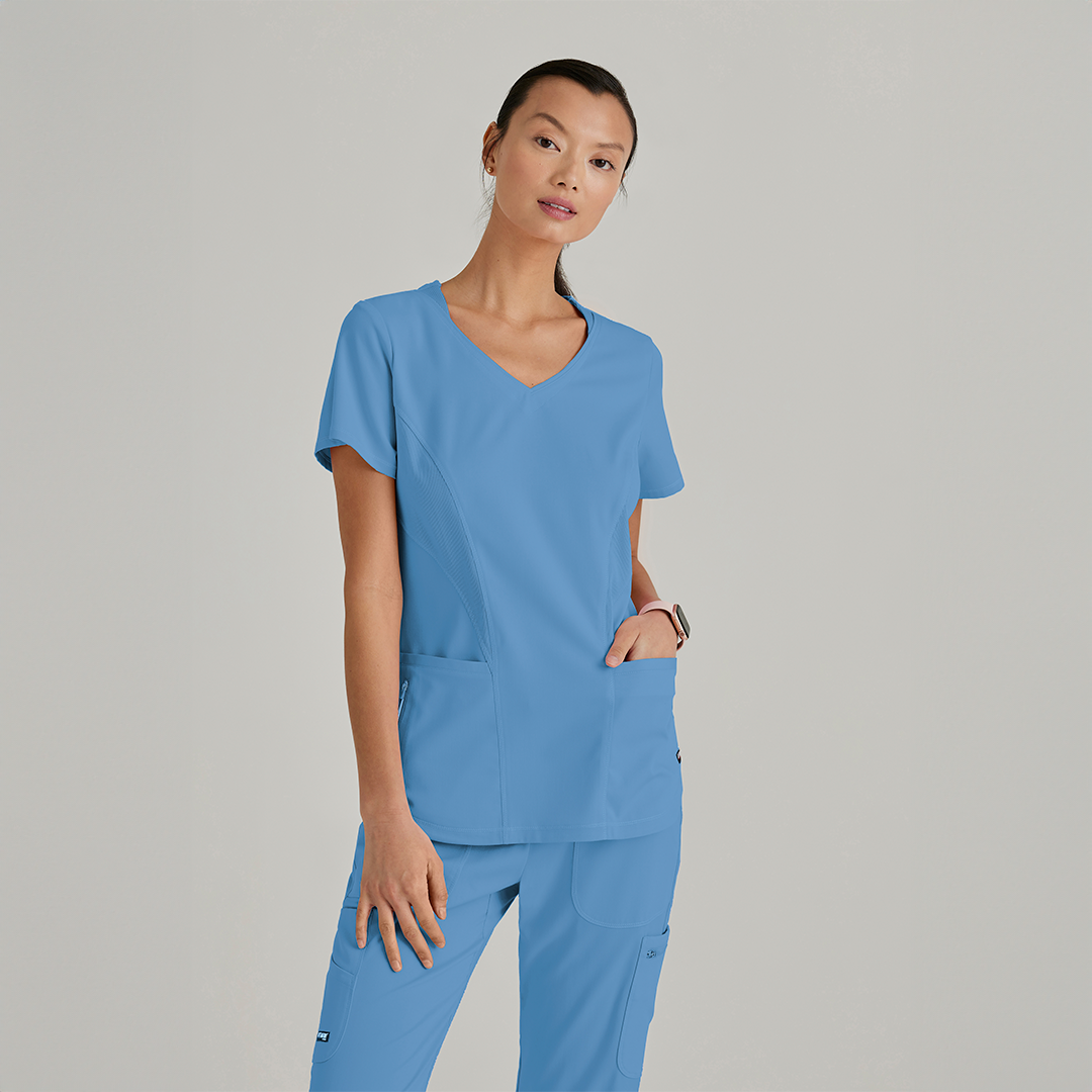 
                  
                    CAMISA DE MUJER ESTILO CARLY CUELLO V CURVO GREYS ANATOMY
                  
                