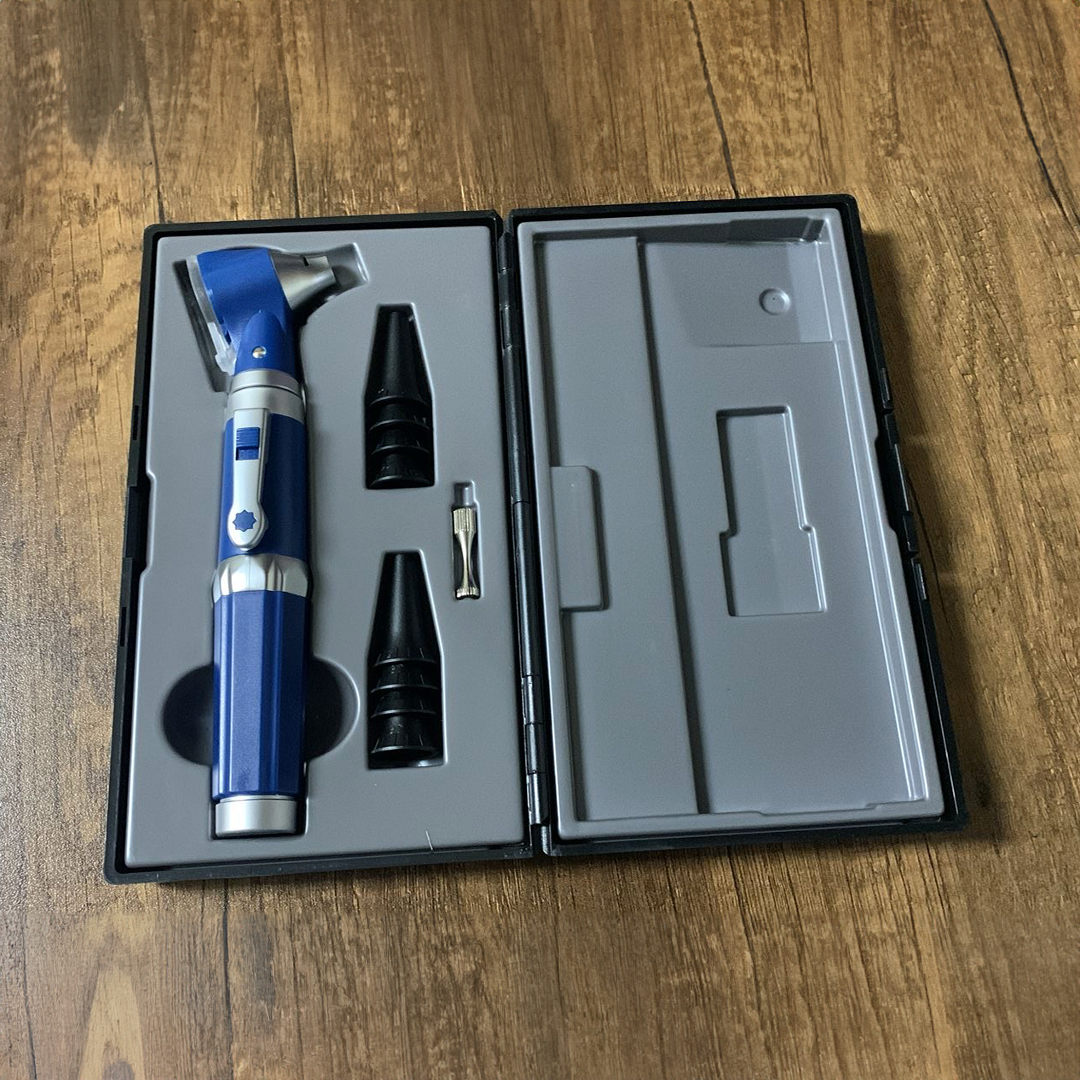 
                  
                    High Precision Otoscope with XHL Halogen Bulb and 3X Magnification Lens MICRO MEDIC
                  
                