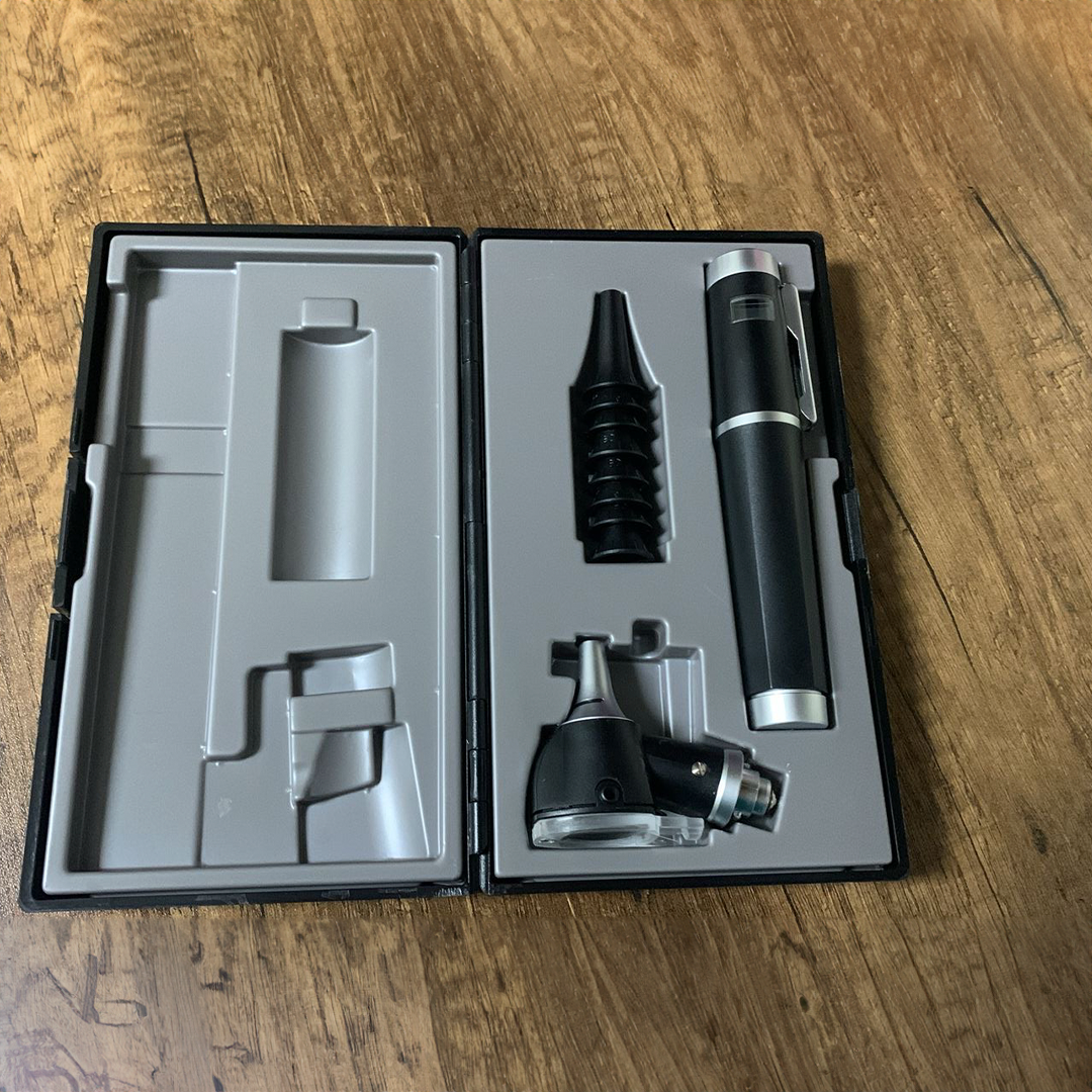 
                  
                    High Precision Otoscope with XHL Halogen Bulb and 3X Magnification Lens MICRO MEDIC
                  
                