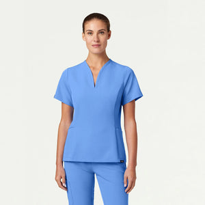 Color: Azul Cielo - vista frontal Camisa Jaanuu Calix Fit and Flare en Medimed Honduras