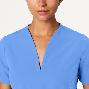 Color: Azul Cielo - detalle Camisa Jaanuu Calix Fit and Flare en Medimed Honduras