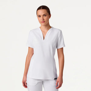 Color: Blanco - vista frontal Camisa Jaanuu Calix Fit and Flare en Medimed Honduras