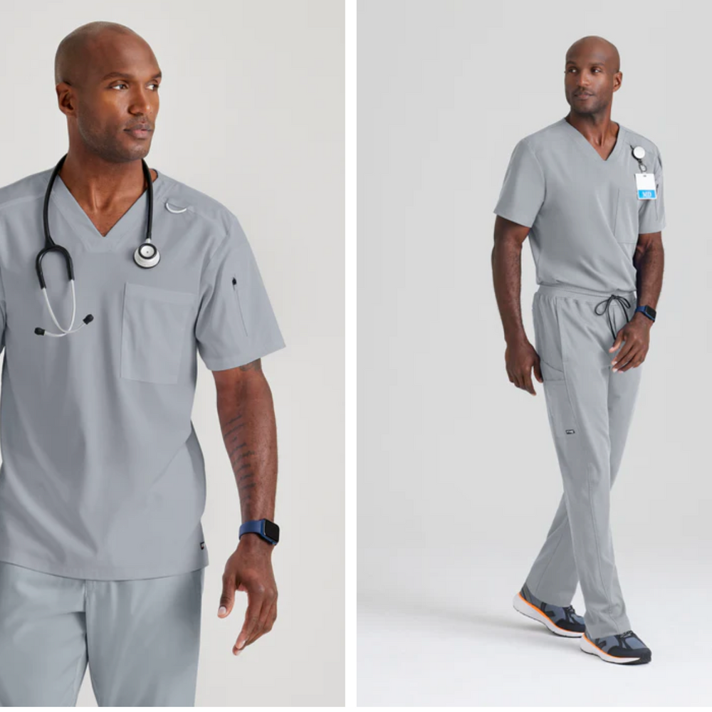 
                  
                    Camisa estilo Murphy de Grey's Anatomy, con cuello en V y 2 bolsillos, modelo GRST079, ideal para profesionales de la salud que buscan comodidad y funcionalidad.
                  
                