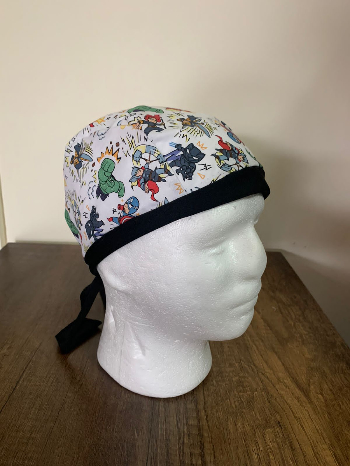 
                  
                    Gorro de Cirugía con Estampado para Médico y Enfermera
                  
                