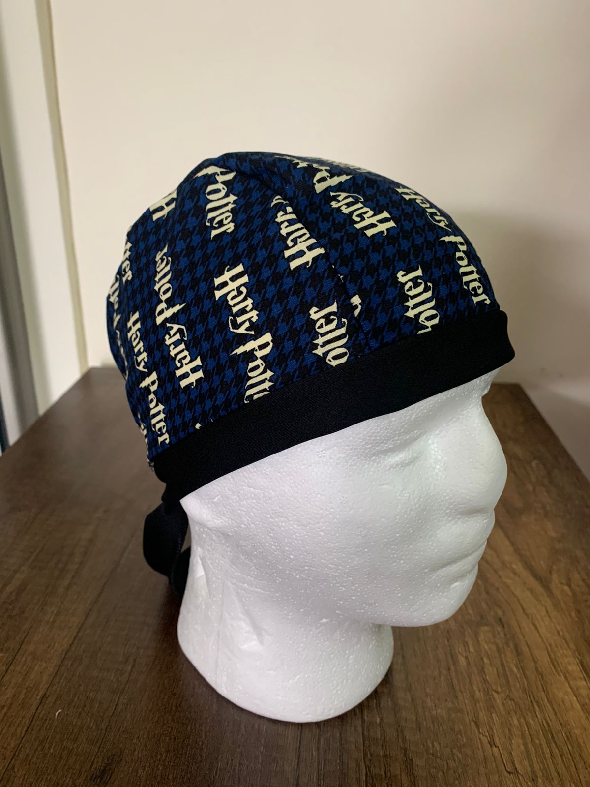 
                  
                    Gorro de Cirugía con Estampado para Médico y Enfermera
                  
                