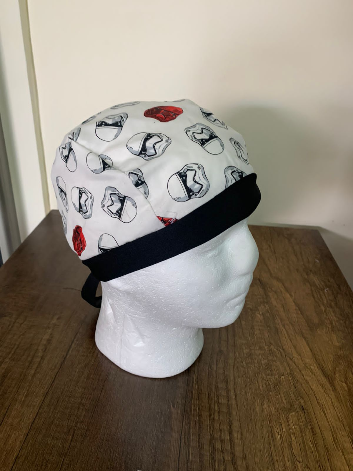 
                  
                    Printed Surgery Cap for Doctor and Nurse
                  
                