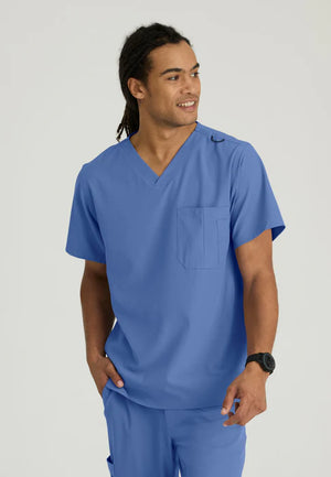 Color: Azul Cielo - vista lateral Camisa Skechers Structure Cuello V Hombre en Medimed Honduras
