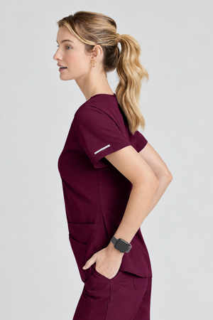 Color: Vino - vista 2 Camisa Médica Skechers Breeze en Medimed Honduras