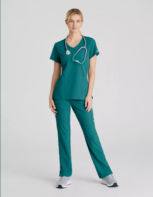 Color: Verde Azulado - vista frontal Camisa Mujer Cuello V Skechers en Medimed Honduras