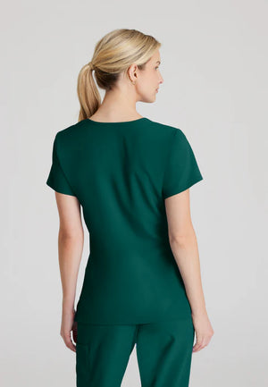 Color: Verde Hunter - detalle Camisa Mujer Cuello V Skechers en Medimed Honduras