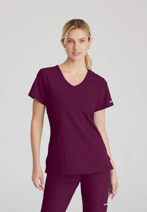 Color: Vino - vista frontal Camisa Mujer Cuello V Skechers en Medimed Honduras