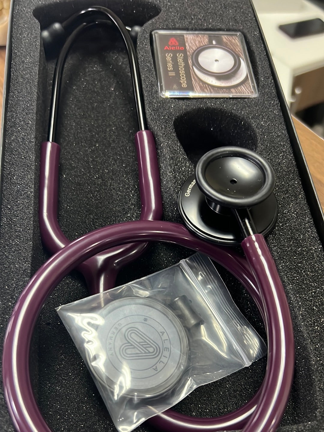 
                  
                    ALEILA CLASS II Professional Double Bell Stethoscope
                  
                